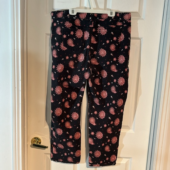 Ladies size 1X “Horoscopez” jeans from Dollskill - Picture 2 of 11